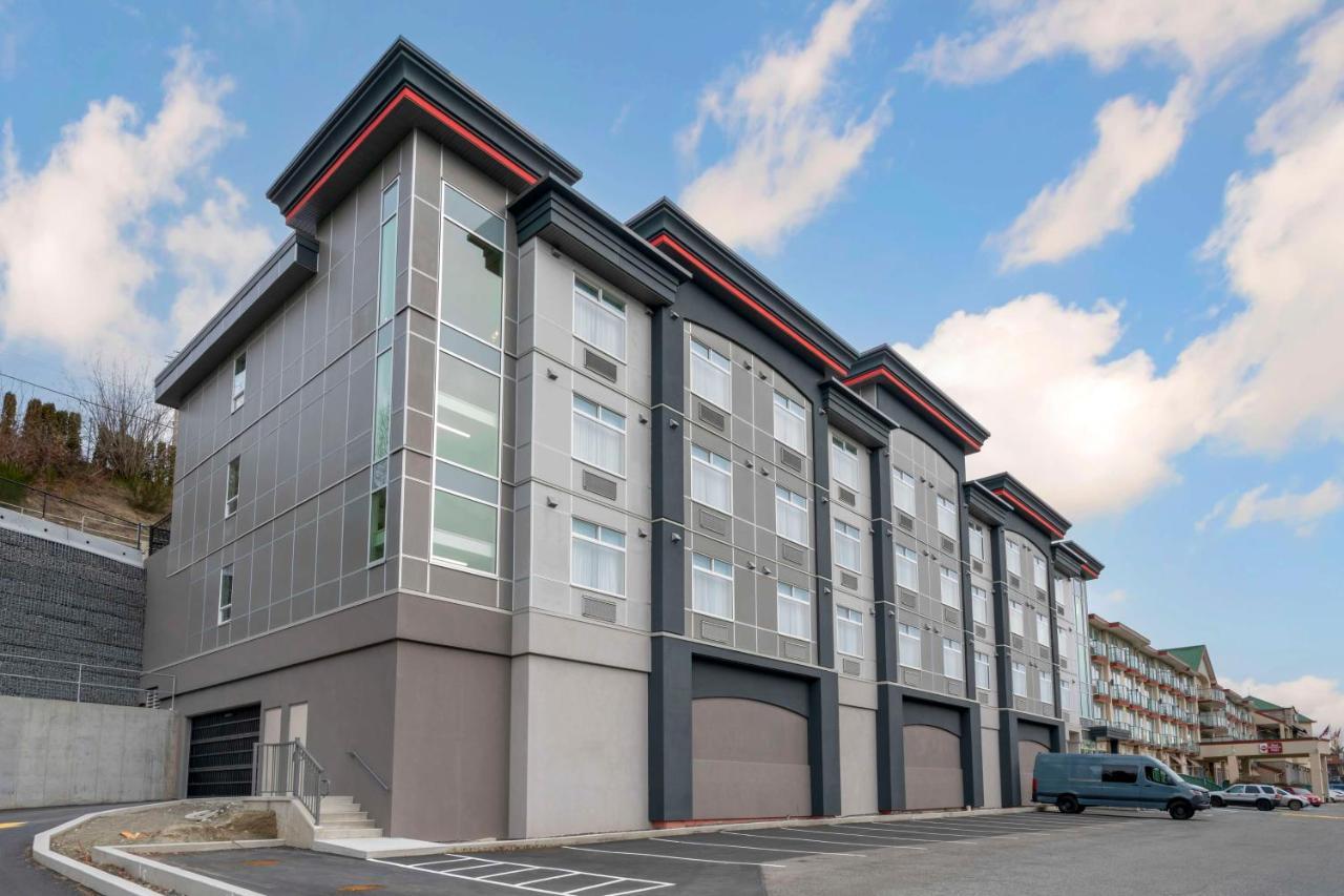 Best Western Plus Mission City Lodge Exterior photo